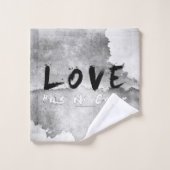 SlipperyJoe-Liebe hat keine Hautfarbe Badhandtuch Set (Waschlappen)