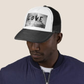 SlipperyJoe-Liebe hat keine Hautfarbe Truckerkappe (Beispiel)