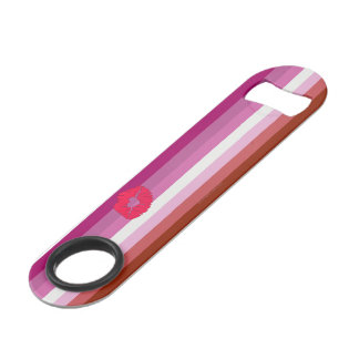 SlipperyJoe Lippenstift Lesbische Strichflagge Fem Speed Flaschenöffner