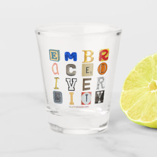 SlipperyJoe umarmt Vielfalt Metapher LGBTQIA glo Schnapsglas