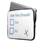 SlipperyJoe's Are You Betrunken hammered Karo Boxe Laptopschutzhülle (Vorderseite Links)