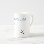 SlipperyJoe's Are You Betrunken hammered Karo Boxe Porzellantasse (Vorderseite Rechts)
