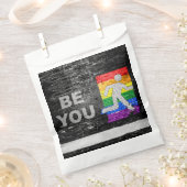 SlipperyJoe's Be You Backsteinwall Strichmännchen Geschenktütchen (Ausgeschnitten)