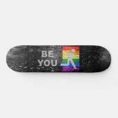SlipperyJoe's Be You Backsteinwall Strichmännchen  Skateboard (Horizontal)