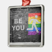 SlipperyJoe's Be You Black Backstein Wand Spazierf Ornament Aus Metall (Links)