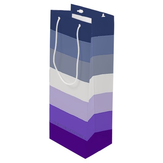 SlipperyJoe's Butch Lesbian Pride Flag Schwulenges Geschenktüte Für Weinflaschen (Vorderseite Schrägansicht)