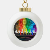 SlipperyJoe's Dancing Pride Shadows Gay-Geschenke Keramik Kugel-Ornament (Vorderseite)