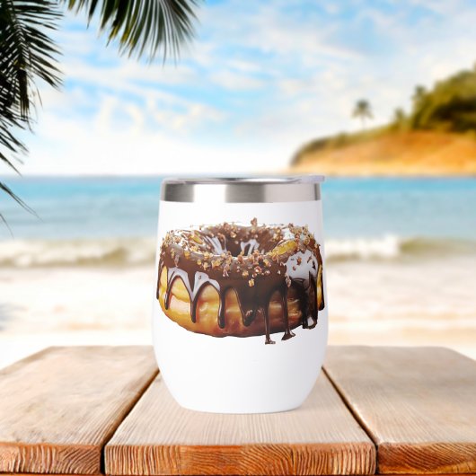 SlipperyJoe's dekadenter Donut, bedeckt mit dicker (Strand)