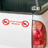 SlipperyJoe's Don't Spoon Bacon rote Warnung Mann Autoaufkleber (Auf Lkw)