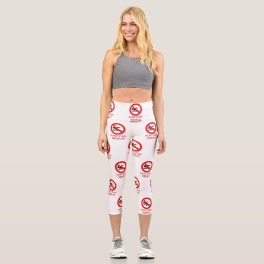 SlipperyJoe's Don't Spoon Bacon rote Warnung Mann Capri Leggings (Vorderseite)