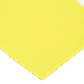 SlipperyJoe's Gay-Geschenke aus dem nichtbinären P Tischdecke (Schrägansicht)