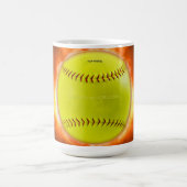 SlipperyJoe's gelbe Softball-Feuerball-Flammenrasp Kaffeetasse (Mittel)