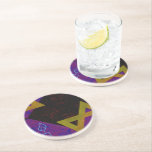 SlipperyJoe's Happy Hanukkah Star von David menora Getränkeuntersetzer<br><div class="desc">SlipperyJoe's Happy Hanukkah Star von David menorah Dreidel künstlerische Feier Candles Jüdische Hebräische Chanukah Schenkungen Dekorationen Judaismus Religionskultur religiöse Praktiken Traditionen geometrische symbolische Gestaltungstiefe Kontrast Ordnung Symmetrie</div>