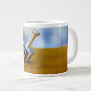 SlipperyJoe's Happy Hanukkah vierseitige Spinnerei Jumbo-Tasse