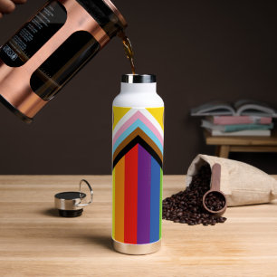 SlipperyJoe's Intersex-Stolzflagge gelber Hintergr Trinkflasche