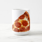 SlipperyJoe's klassische Pepperoni-Pizzaschnitt ge Kaffeetasse (Mittel)