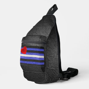 SlipperyJoe's Leder-Stolzflagge schwarz königsblau Crossbody Bag