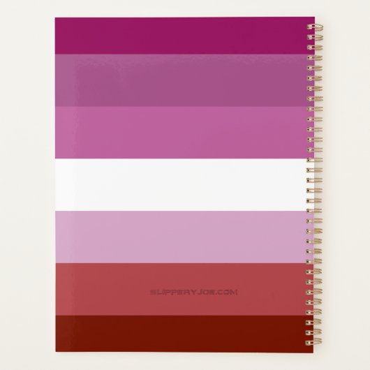 SlipperyJoe's lesbische Stolz-Fahnengemeinde Planer (Rückseite)