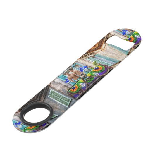 SlipperyJoe's Mardi Gras Männer lila goldgrüner Ba Speed Flaschenöffner (Rückseite Schrägansicht)