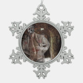 SlipperyJoe's muskulöser Geisterstein dümmlich bel Schneeflocken Zinn-Ornament (Vorderseite)