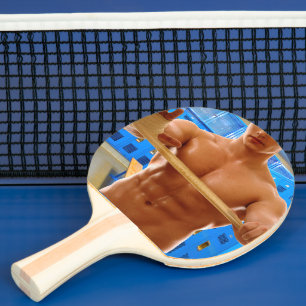 SlipperyJoe's oberkörperfreier muskulöser Mann Bau Tischtennis Schläger