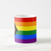 SlipperyJoe's Progress Pride Flag Gay-Geschenke LG Kaffeetasse (Mittel)