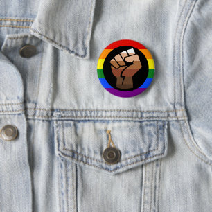 SlipperyJoes Regenbogenflagge mit erhobener Faust Button