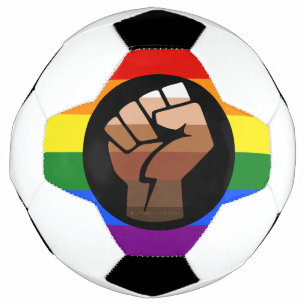 SlipperyJoes Regenbogenflagge mit erhobener Faust Fußball
