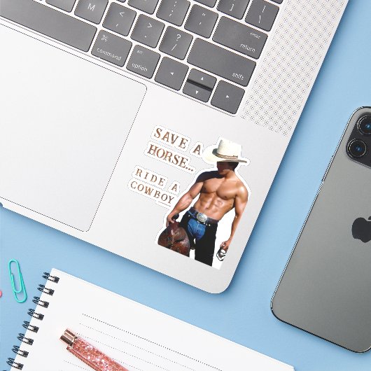 SlipperyJoe's rettend Pferderückfahrt Strohhut Aufkleber (Laptop mit iPhone)
