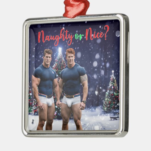 SlipperyJoe's schneebedeckte Weihnachtsbaum Ornament Aus Metall (Links)