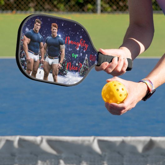 SlipperyJoe's schneebedeckte Weihnachtsbaum Pickleball Schläger (InSitu)