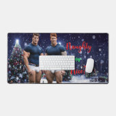 SlipperyJoe's schneebedeckte Weihnachtsbaum Schreibtischunterlage (Tastatur & Maus)