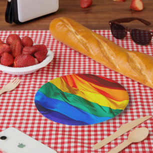 SlipperyJoe's schwule Regenbogenflagge weht rot or Pappteller