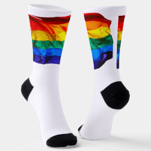 SlipperyJoe's schwule Regenbogenflagge weht rot or Socken