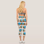 SlipperyJoe's schwuler Muskel Bär Cartoon, während Capri Leggings (Rückseite)