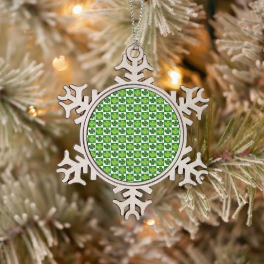 SlipperyJoe's St. Patrick's Day Vierblattklee Schneeflocken Zinn-Ornament (Baum)