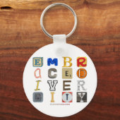 SlipperyJoe's Umarmungs-Diversity-Ausschnitt-Buchs Schlüsselanhänger (Vorderseite)