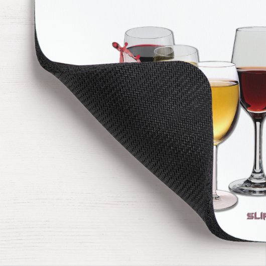 SlipperyJoe's Wine Glasses fermentierter Traubenwe Mousepad (Ecke)