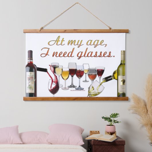 SlipperyJoe's Wine Glasses fermentierter Traubenwe Wandteppich Mit Holzrahmen (Schlafzimmer)