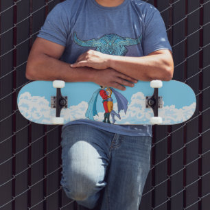 Slipperyjoes zwei Superhelden küssen Charaktere f Skateboard