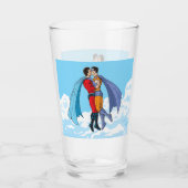 SlipperyJoe's zwei Superhelden küssen Flugwagen Glas (Vorderseite)