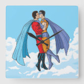 SlipperyJoe's zwei Superhelden küssen Flugwagen Quadratische Wanduhr (Vorderseite)