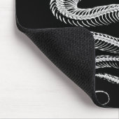 Slithering Snake Skeleton Mousepad (Ecke)
