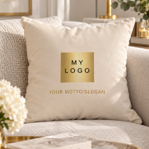 Slogan für Geschäft-Logo in Creme-Gold Kissen