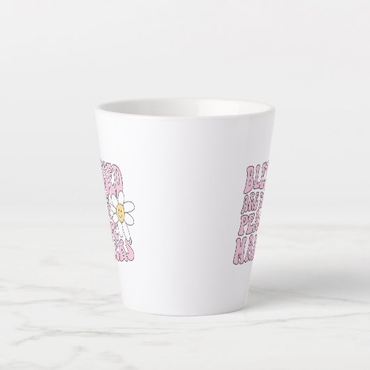 Slogan von Daisy and Peace Makers Milchtasse (Vorderseite)