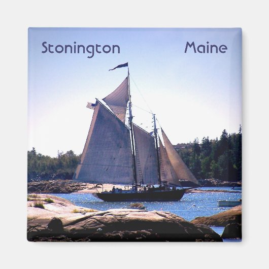 Sloop im Hafen Stonington Magnet (Vorne)