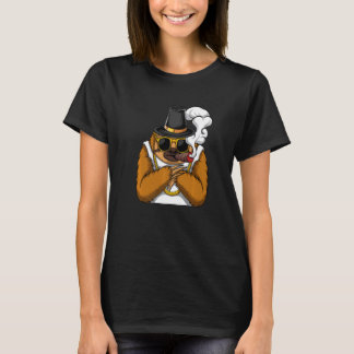 Sloth animal smokes cigarettes style a hip hop tha T-Shirt