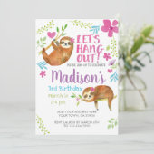 Sloth Birthday Einladung (Stehend Vorderseite)