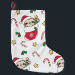 Sloth Christmas Snow Winter Animals Slots Kleiner Weihnachtsstrumpf<br><div class="desc">Der Faultier zu Weihnachten mit einer Weihnachtsmannmütze. Hübsche Tiere mit Weihnachten Strumpf und Schnee für die Ferien. Slots sind niedliche Tiere und perfekt zu Weihnachten.</div>