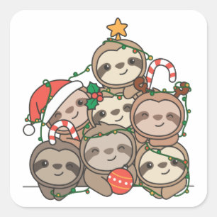 Sloth Christmas Tree Funny Animal Christmas Square Quadratischer Aufkleber